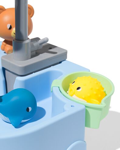 table d'eau avec robinet - 15800119 - HEMA