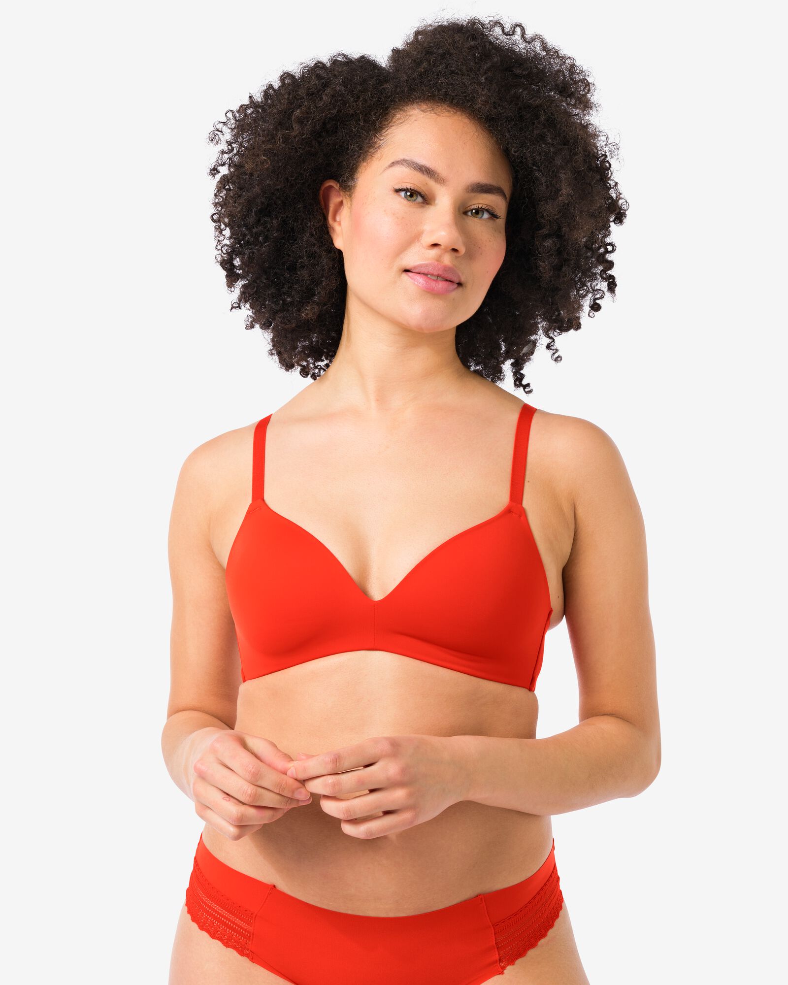 soutien-gorge pr&eacute;form&eacute; sans armatures microfibre recycl&eacute;e rouge - 21820315RED - HEMA