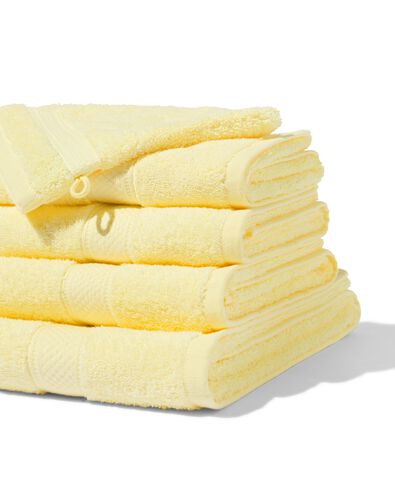 serviettes de bain - qualit&eacute; &eacute;paisse jaune - 2000000325 - HEMA