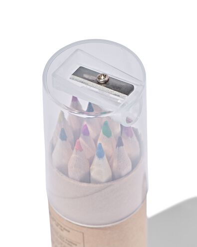 crayons de couleur dans un étui avec taille-crayon - 15990262 - HEMA