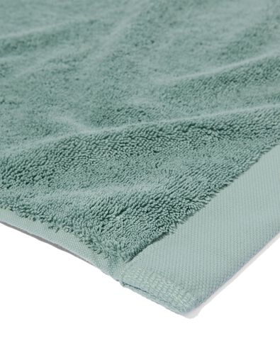 serviettes de bain - hôtel extra doux vert marin serviette 70 x 140 - 5284610 - HEMA