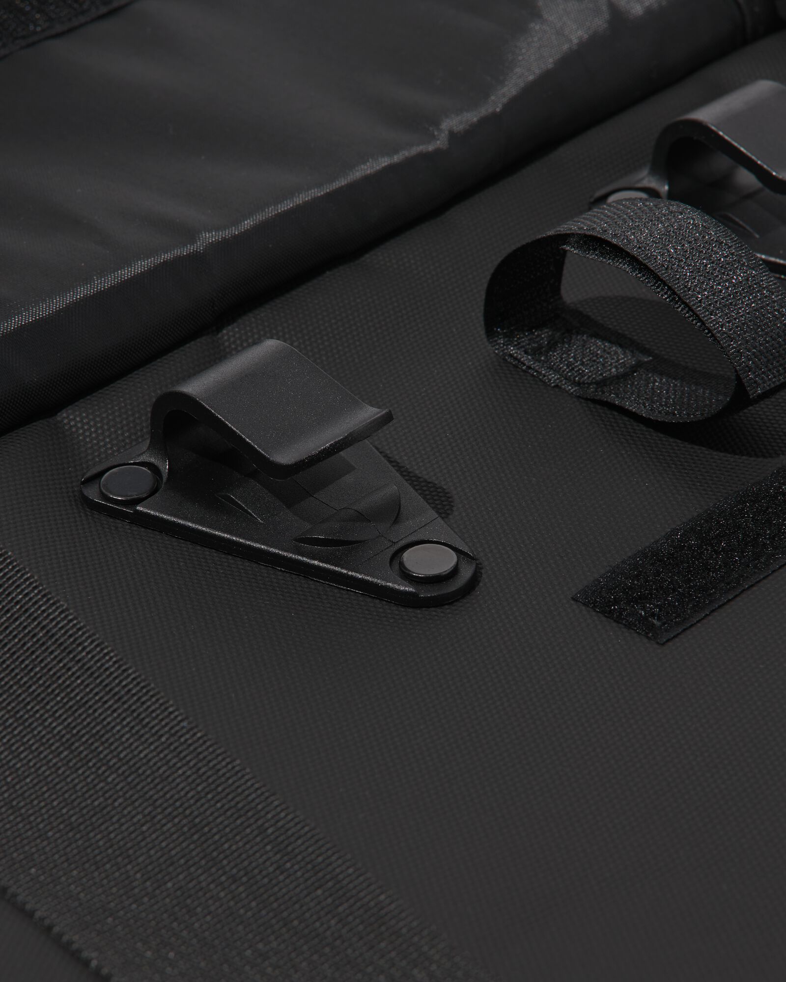 sacoche de v&eacute;lo sac &agrave; dos 26l imperm&eacute;able noir - 41150124 - HEMA