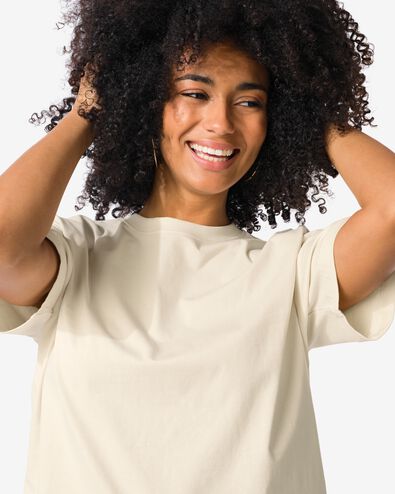 dames T-shirt Larissa regular fit wit wit - 36311360WHITE - HEMA