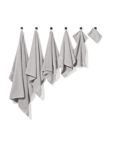 petite serviette-30x55 cm-qualité épaisse-gris clair uni gris clair petite serviette - 5240206 - HEMA