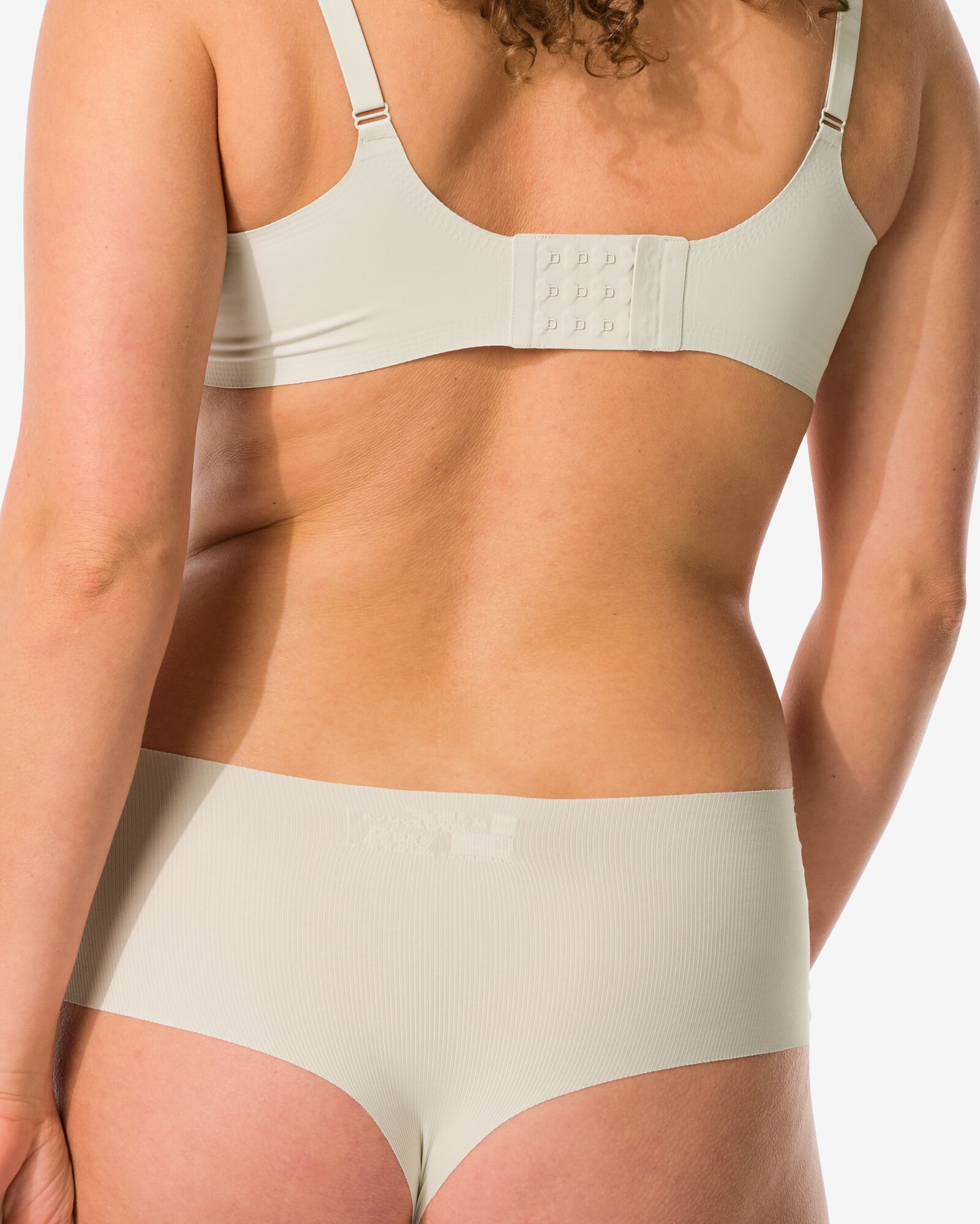 damesstring hoge taille micro rib ultimate comfort gebroken wit gebroken wit - 19640615OFFWHITE - HEMA