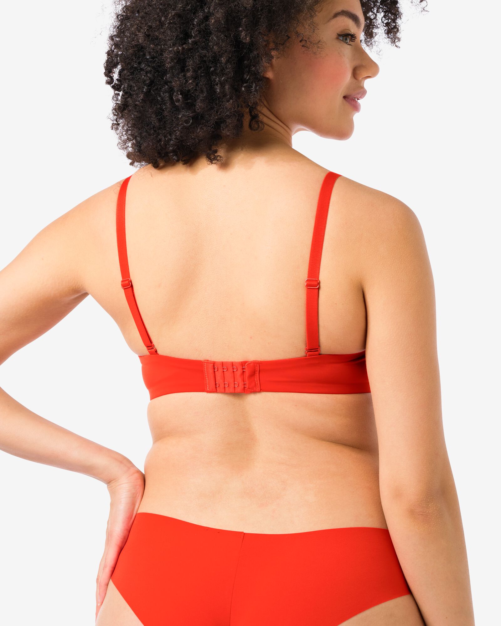 soutien-gorge pr&eacute;form&eacute; sans armatures microfibre recycl&eacute;e rouge - 21820315RED - HEMA