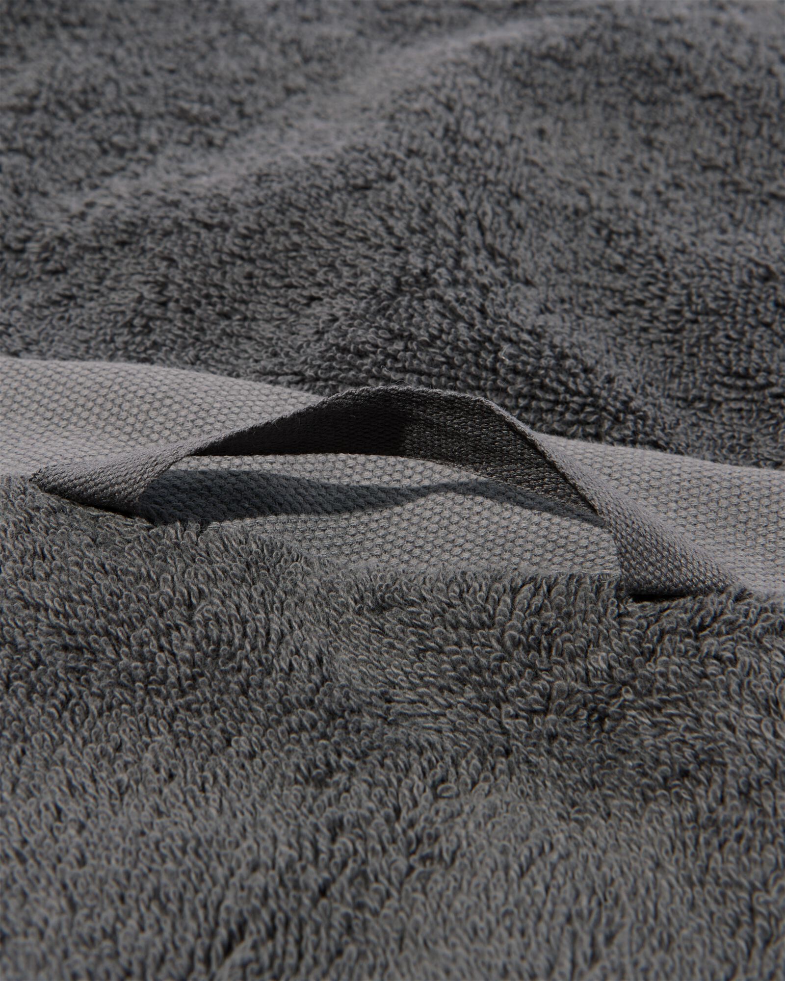 petite serviette - 33 x 50 cm - qualité hôtel très douce - gris foncé uni gris foncé petite serviette - 5220035 - HEMA
