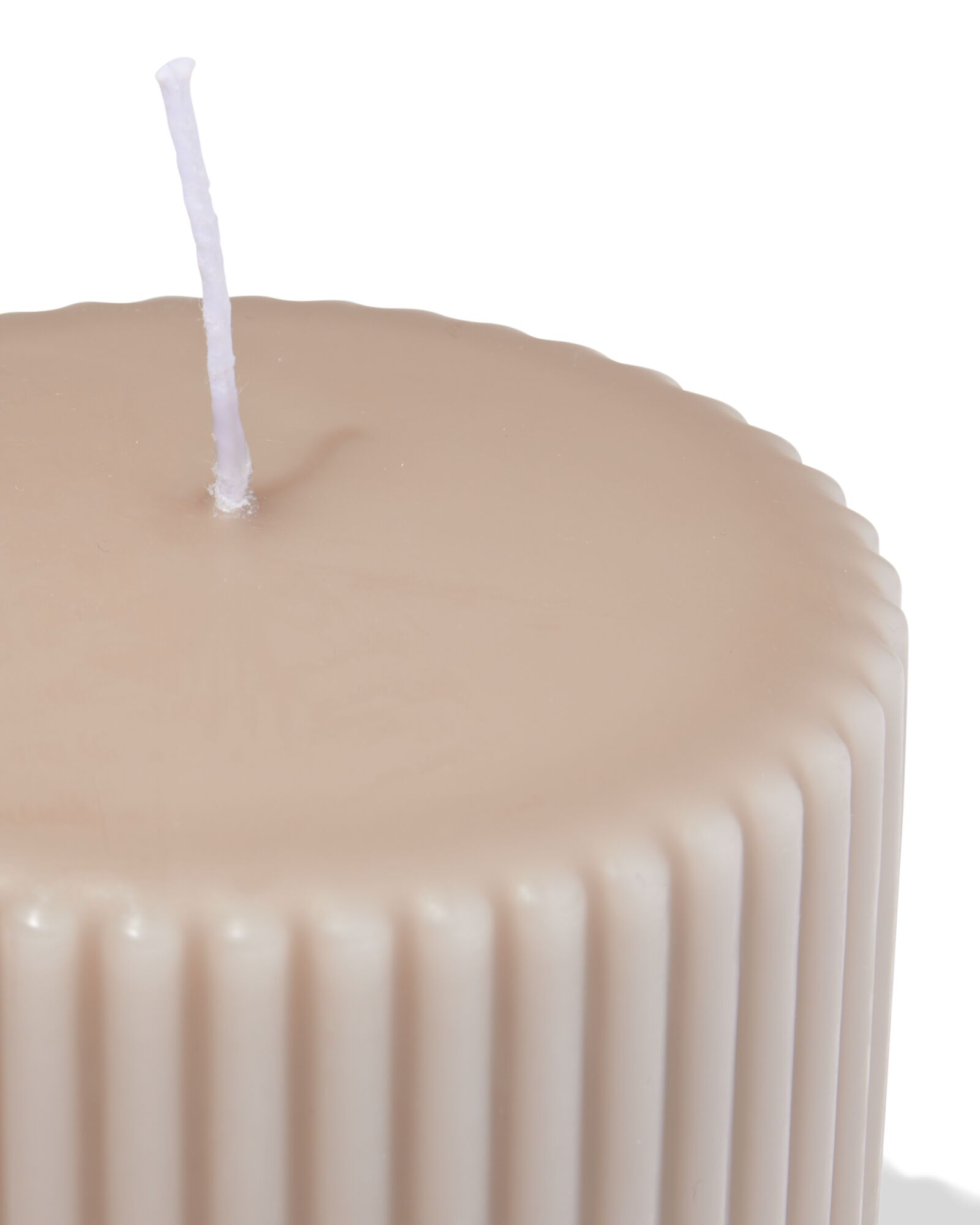 bougie cylindrique nervur&eacute;e naturel 10 x 10 - 13509040 - HEMA