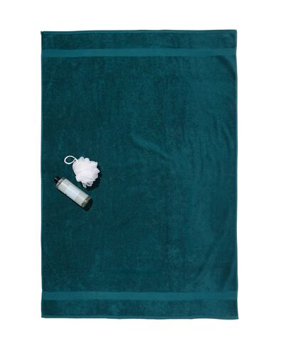 handdoek zware kwaliteit diepgroen 100x150 donkergroen handdoek 100 x 150 - 5230027 - HEMA