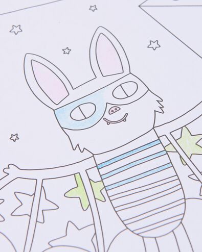 livre de coloriage A5 avec autocollants de super-h&eacute;ros - 15900462 - HEMA