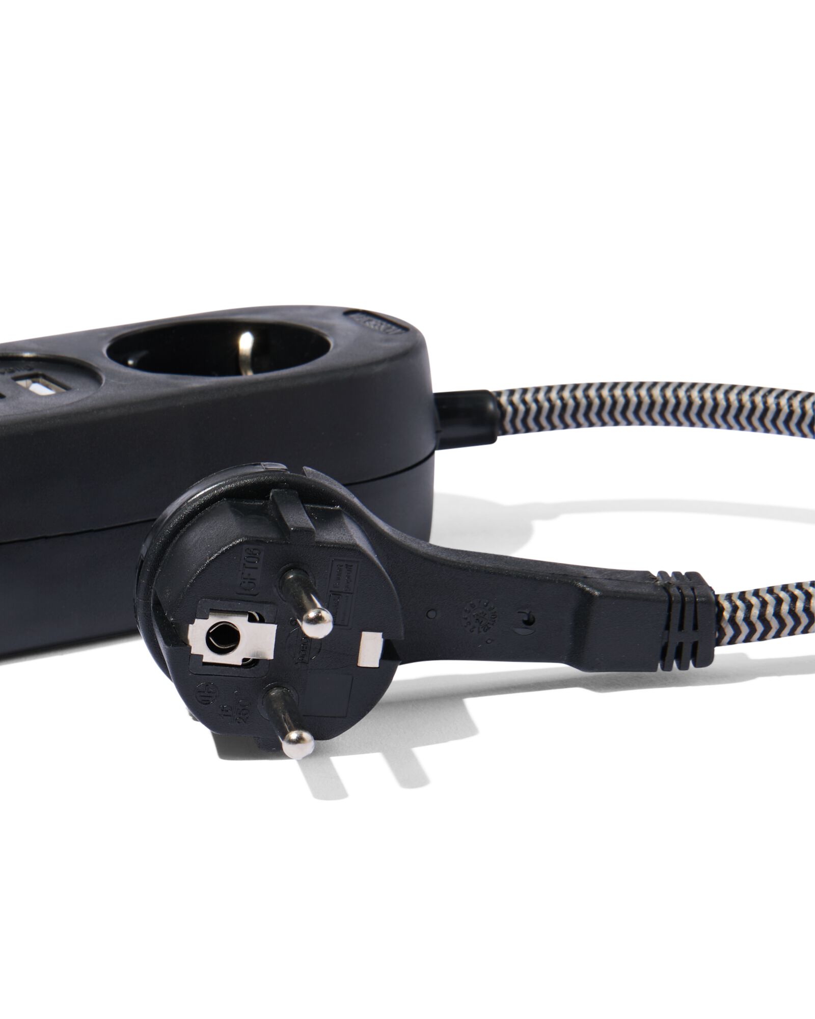 bloc multiprise 2 prises avec USB 1,5m noir - 81010015 - HEMA
