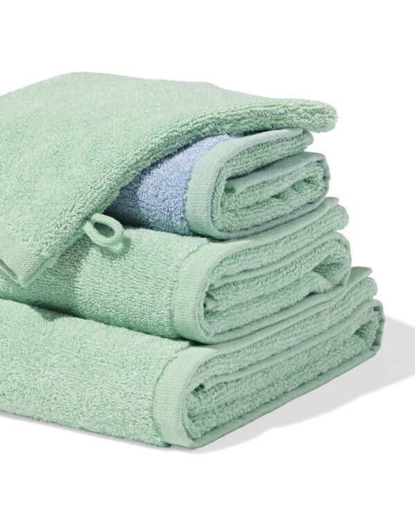 serviette de bain 50 x 100 cm de qualit&eacute; &eacute;paisse vert mouchet&eacute; vert serviette 50 x 100 - 5200363 - HEMA