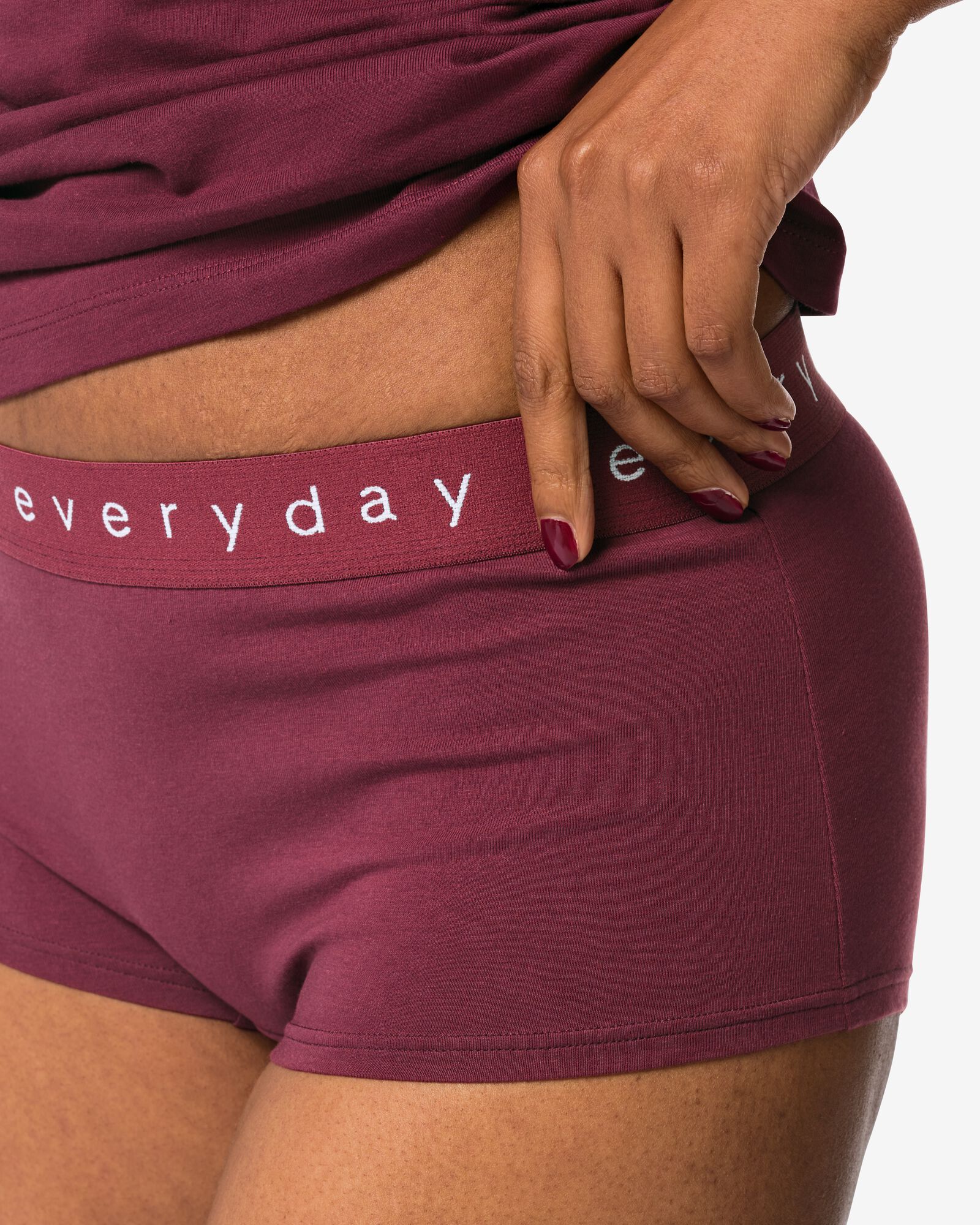 Damen-Boxershorts aus Baumwolle mit &bdquo;everyday&ldquo; auf dem Bund bordeauxrot - 19641425BURGUNDYRED - HEMA