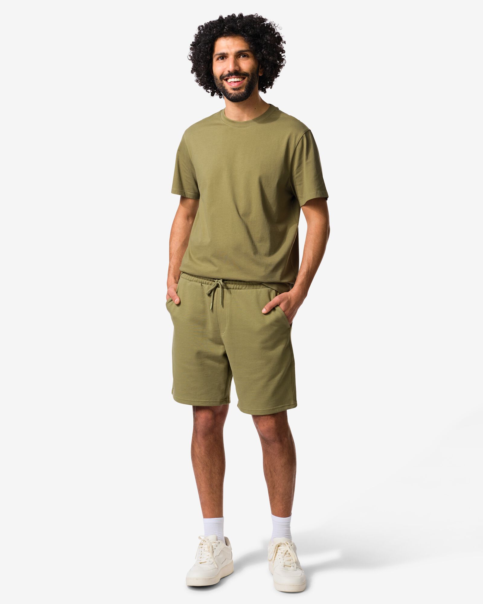 herenshort regular fit sweatstof middengroen middengroen - 2109940MIDGREEN - HEMA