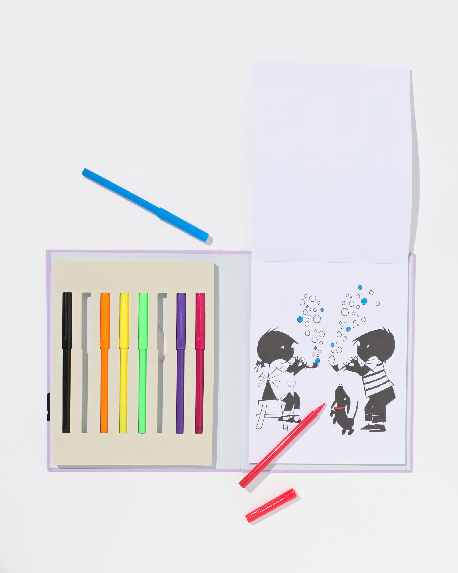 Livre de coloriage Takkie et Siepie avec 8 marqueurs  - 15900480 - HEMA