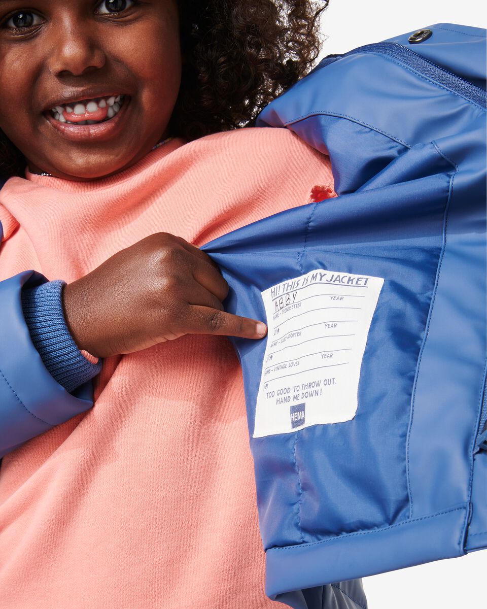 Kinder-Jacke mit Gummibeschichtung und Kapuze blauw 110/116 - 30853149 - HEMA