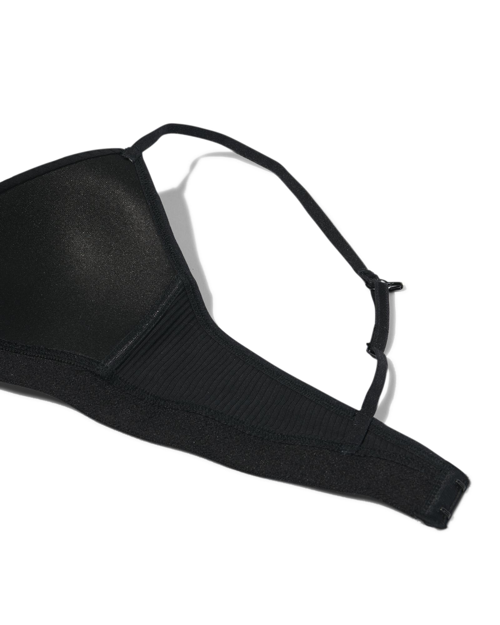 Vorgeformter, b&uuml;gelloser BH schwarz schwarz - 21970715BLACK - HEMA