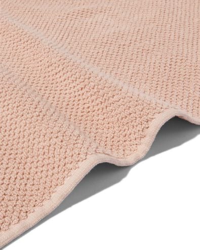 serviette de bain 2ème vie coton recyclé rose clair - 1000031878 - HEMA