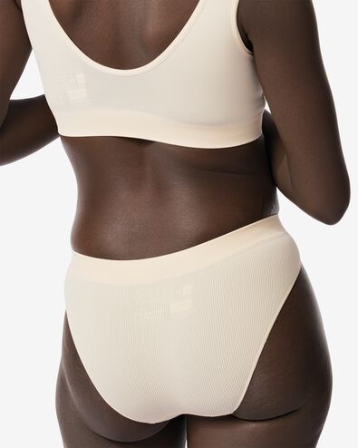 dameshipster naadloos rib nude - 21960224NUDE - HEMA