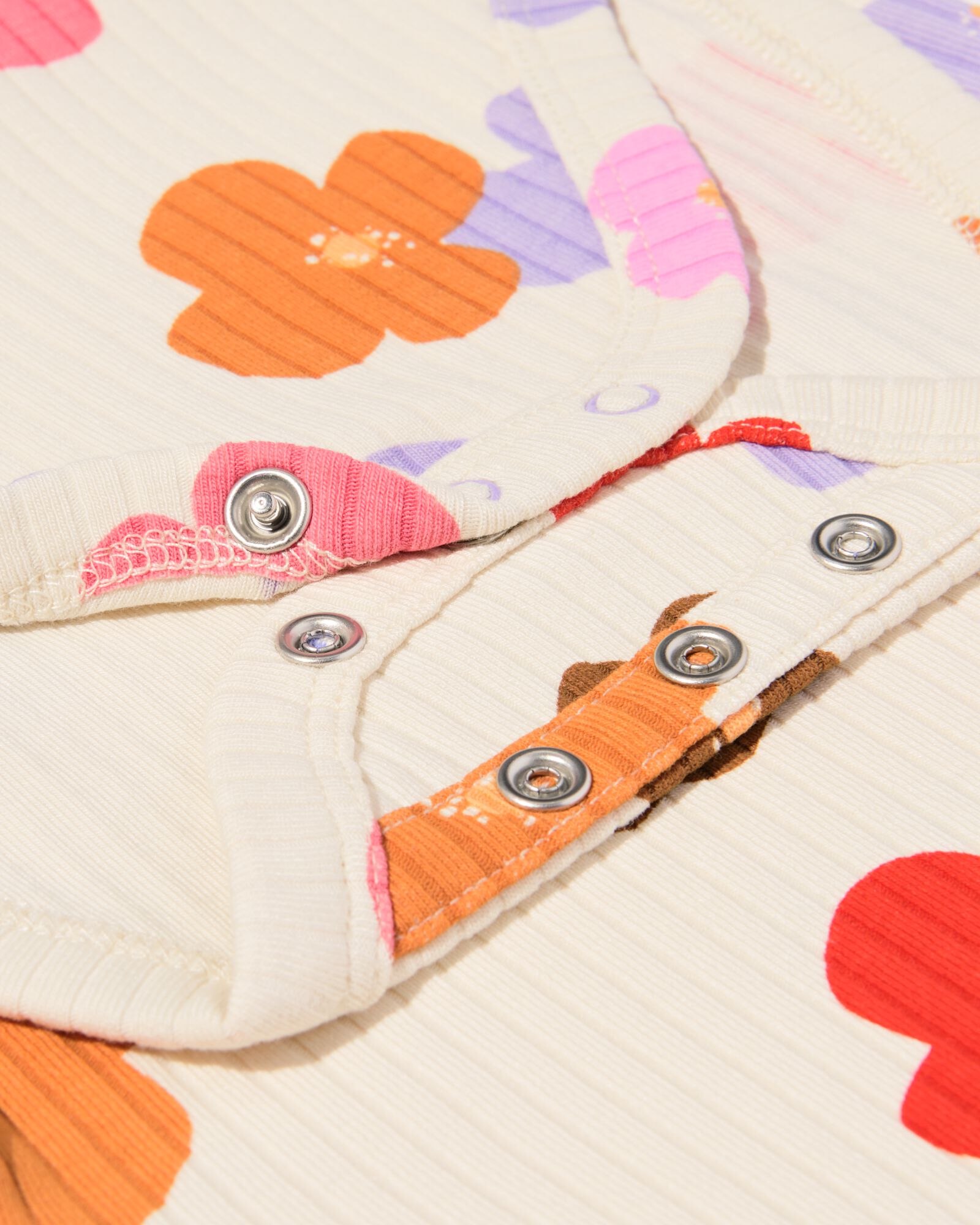 body &eacute;volutif ecovero&trade; fleurs blanc cass&eacute; blanc cass&eacute; - 33307050OFFWHITE - HEMA