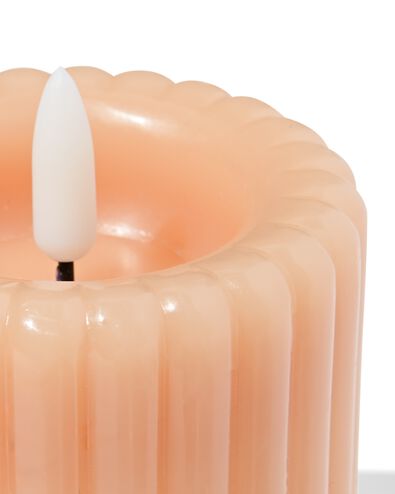 bougie led ⌀7,5x15cm nervur&eacute;e naturelle - 13550131 - HEMA