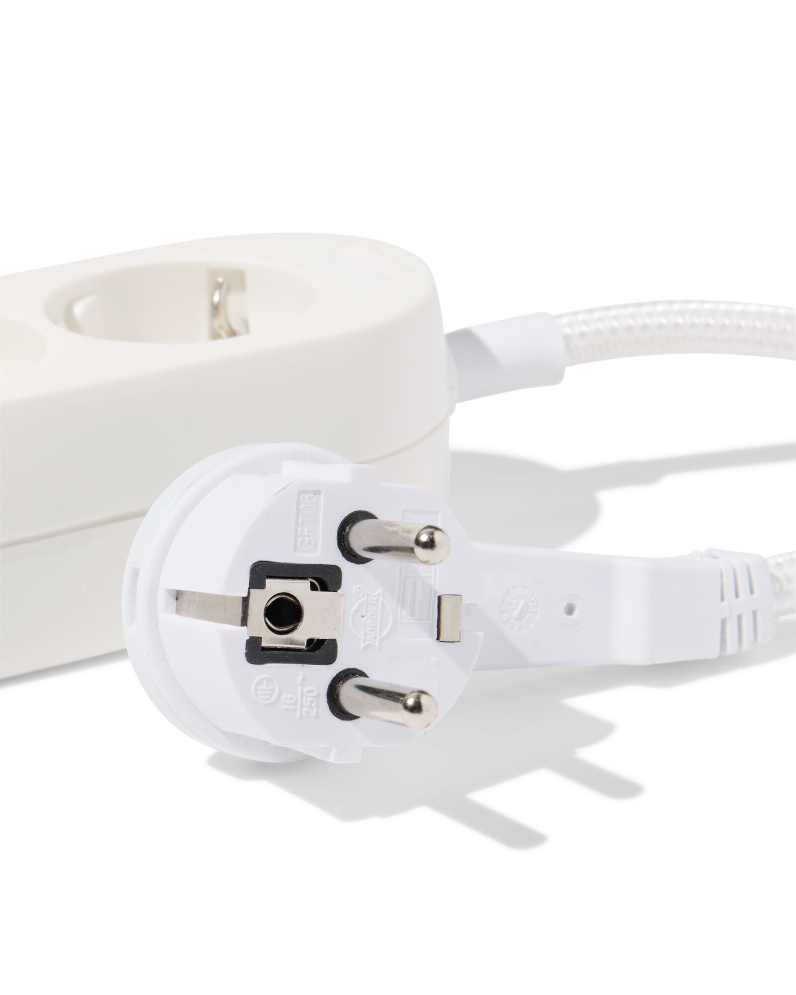 multiprise 5 prises 1,5 m - 81000114 - HEMA