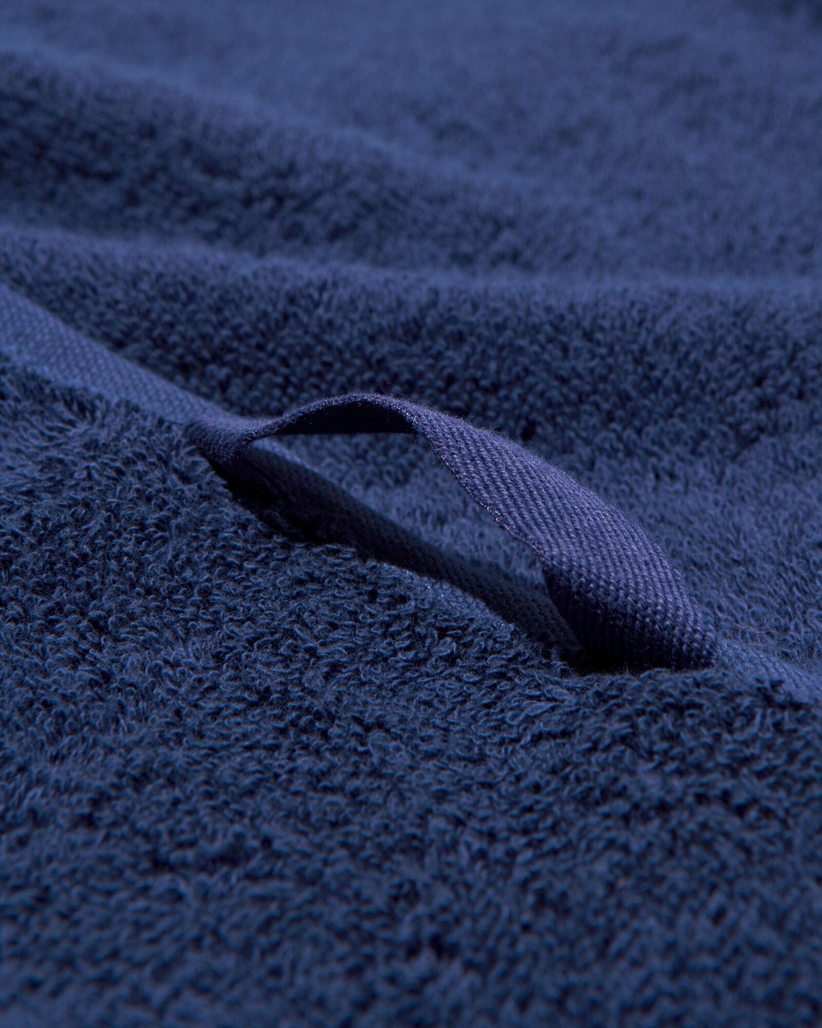 serviette de bain 70x140 qualit&eacute; &eacute;paisse bleu nuit bleu nuit serviette 70 x 140 - 5250392 - HEMA