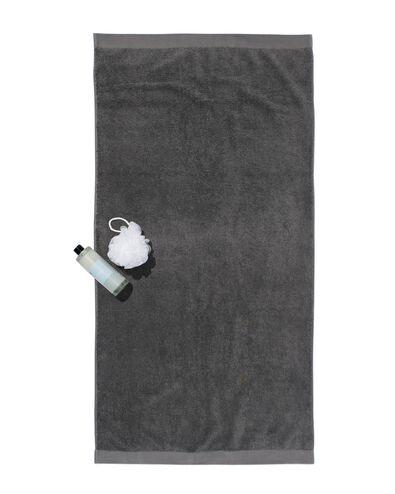 serviette de bain - 70 x 140 cm - qualit&eacute; h&ocirc;tel tr&egrave;s douce - gris fonc&eacute; uni gris fonc&eacute; serviette 70 x 140 - 5220033 - HEMA