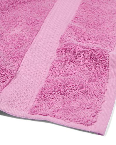 serviettes de bain - qualit&eacute; &eacute;paisse violet pourpre serviette 70 x 140 - 5250380 - HEMA