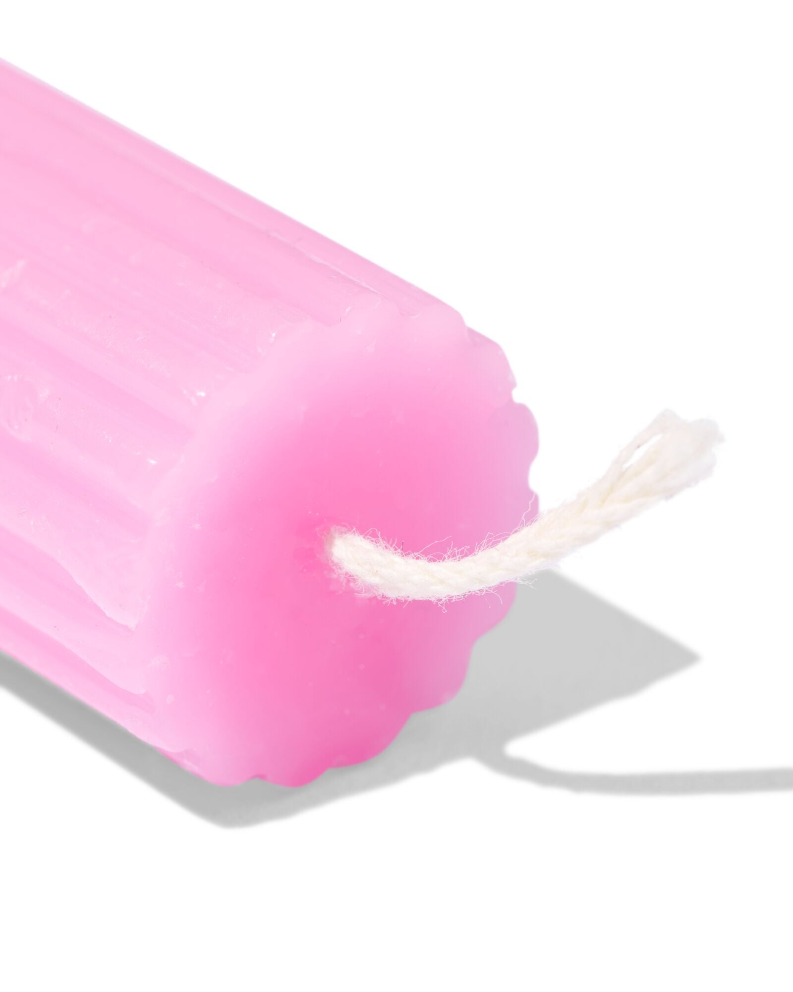 bougie longue ⌀2,2x24cm nervur&eacute;e rose clair - 13504213 - HEMA