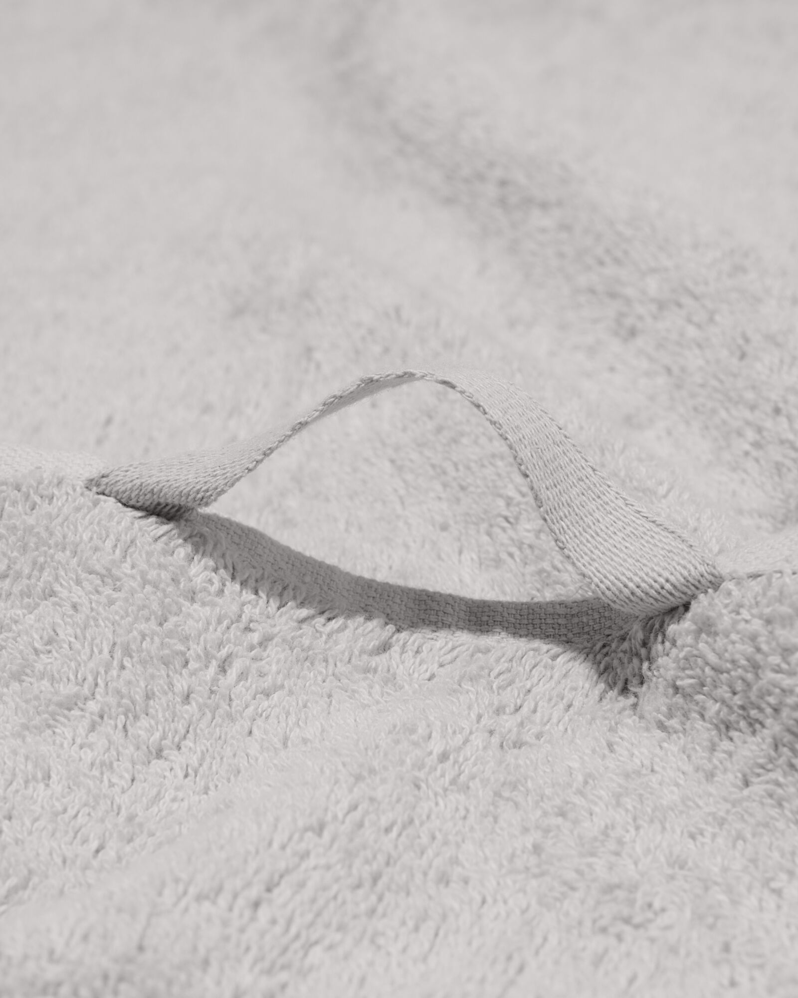 serviettes de bain - qualit&eacute; &eacute;paisse gris clair serviette 60 x 110 - 5240204 - HEMA