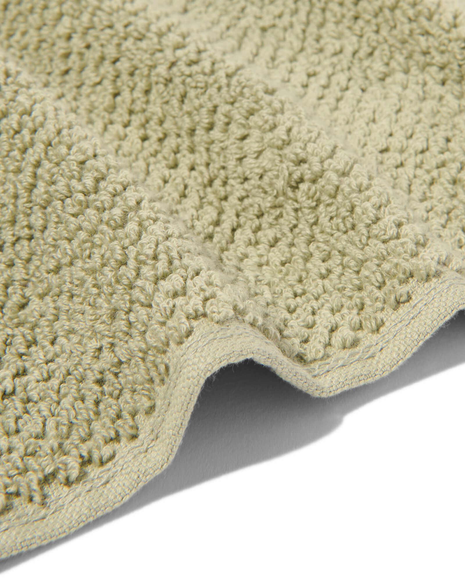 serviette de bain 2&egrave;me vie coton recycl&eacute; vert clair vert clair - 1000031877 - HEMA