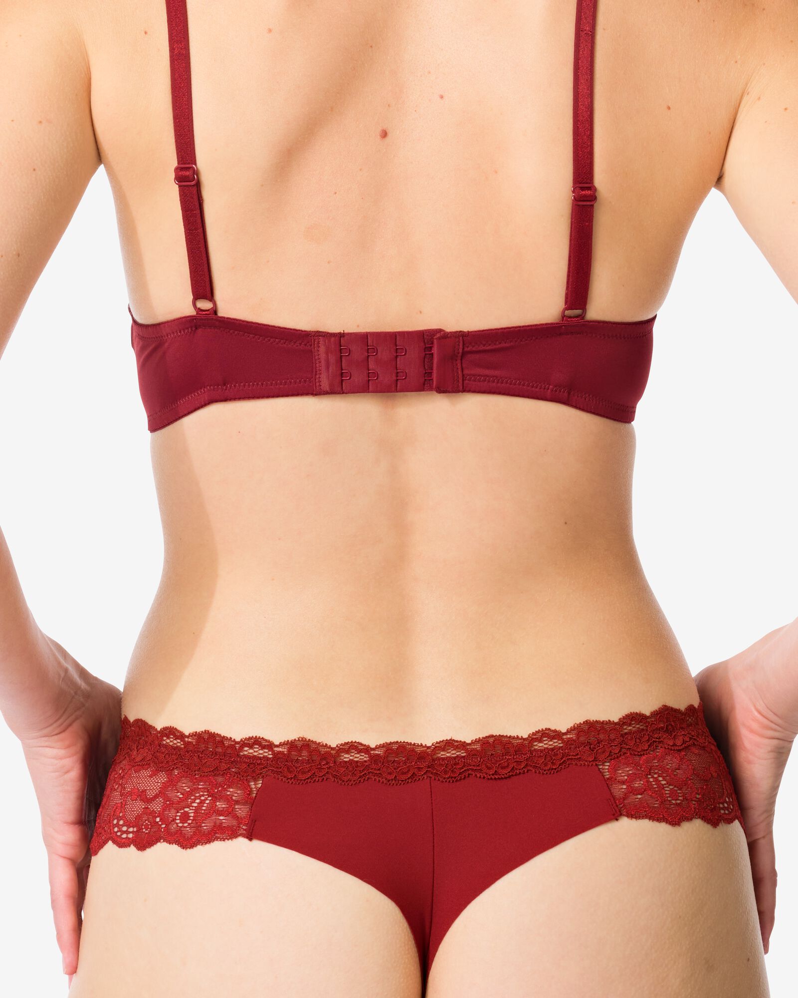 damesstring micro met kant donkerrood - 19621530DARKRED - HEMA