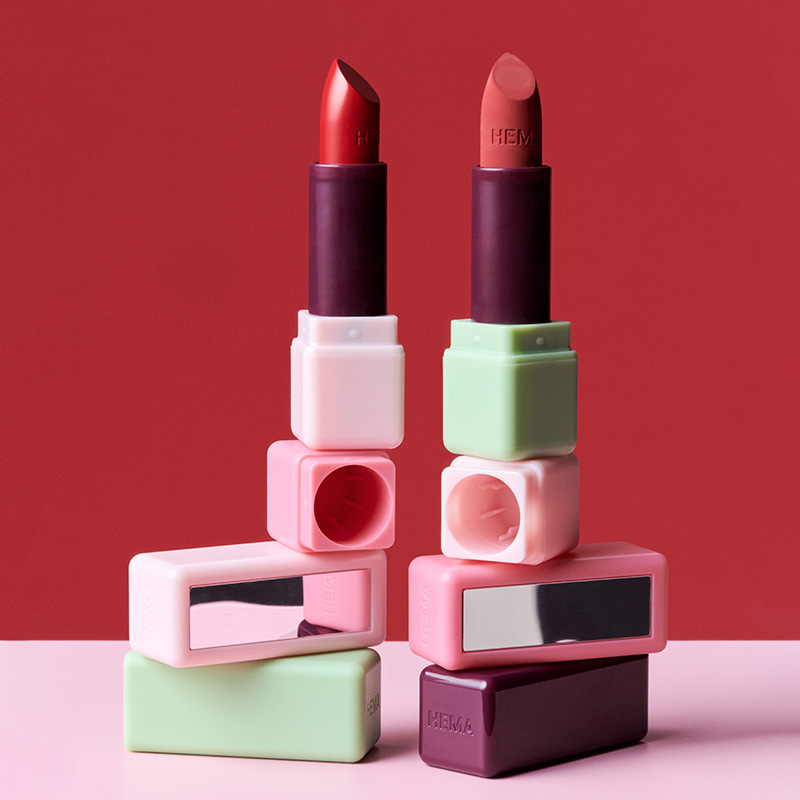 rouges à lèvres et gloss